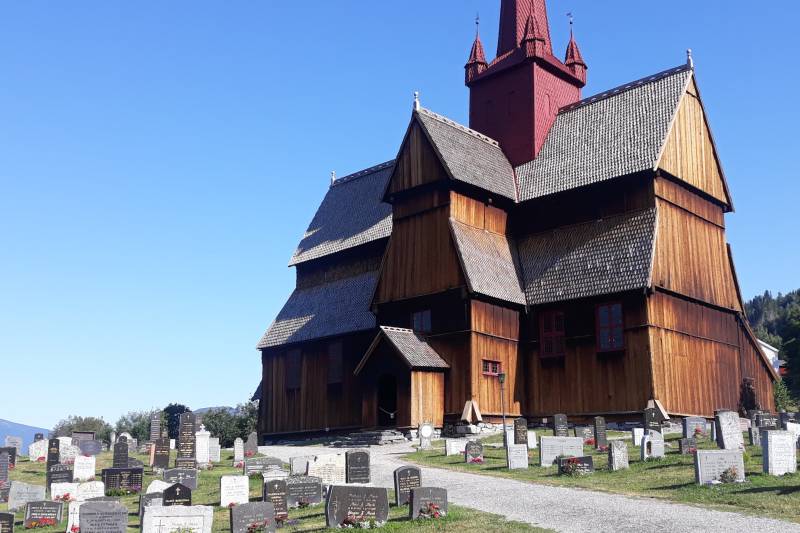iglesia de madera de ringebu