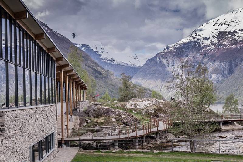 centro del fiordo en geiranger